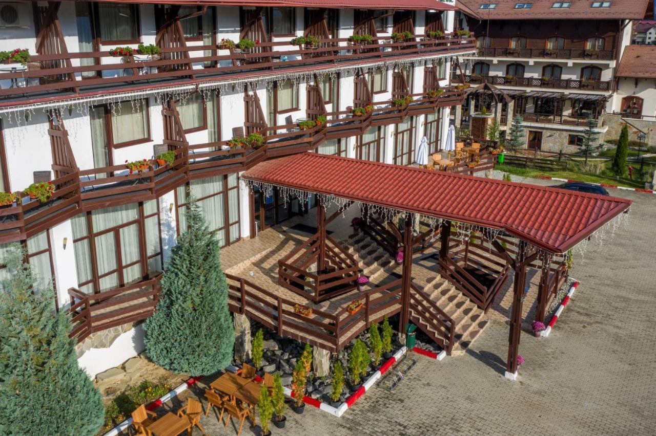 Hotel La Dolce Vita Zărneşti Exteriör bild